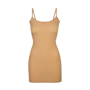 FITS EVERYBODY SLIP DRESS | OCHRE