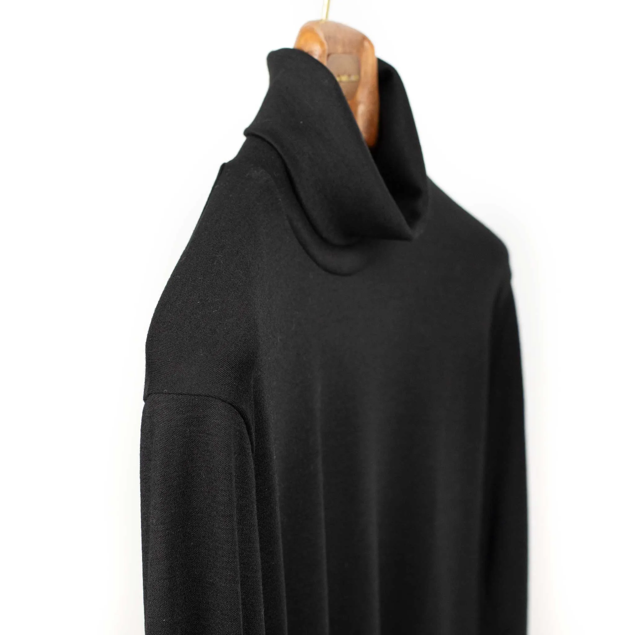 Turtleneck in black wool jersey